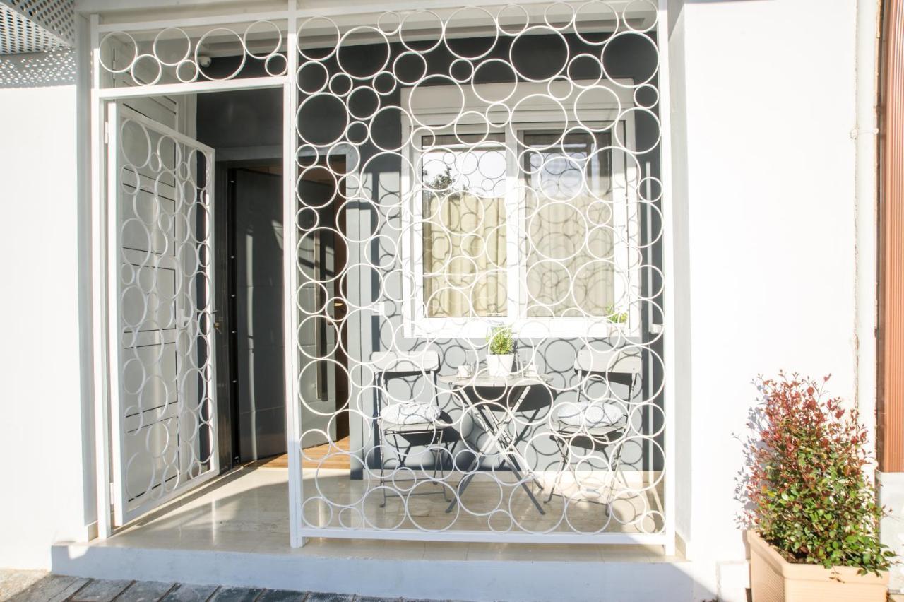קלמאטה Kanari Elegant And Cozy Studios מראה חיצוני תמונה